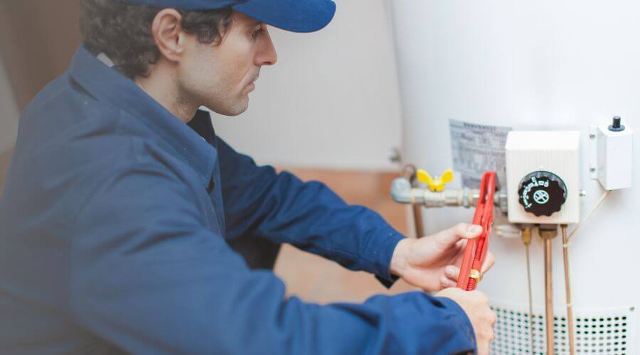 Expert burst pipe repair services in Chancellor, AL